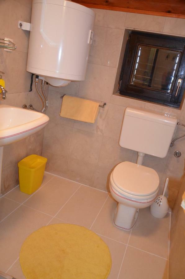 Luana Apartment Milna  Zewnętrze zdjęcie