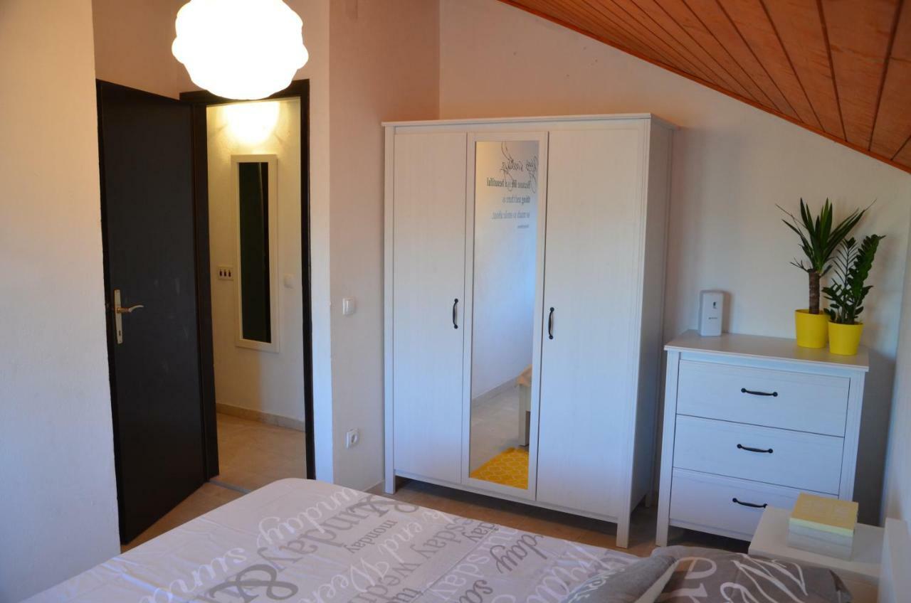 Luana Apartment Milna  Zewnętrze zdjęcie